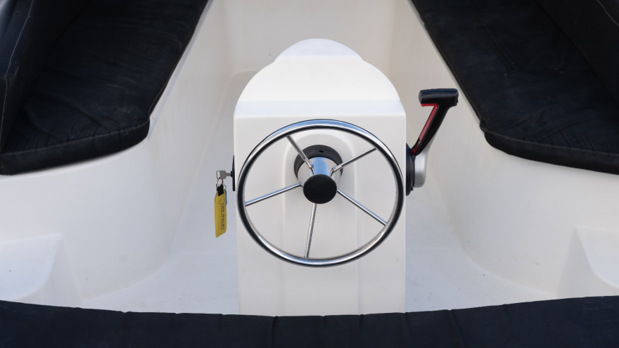 Basis sloep 6 personen huren in de Biesbosch