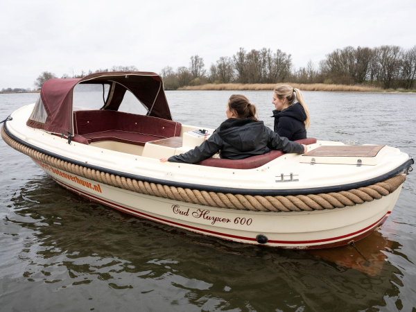 Boot huren Biesbosch | Watersport Botenverhuur