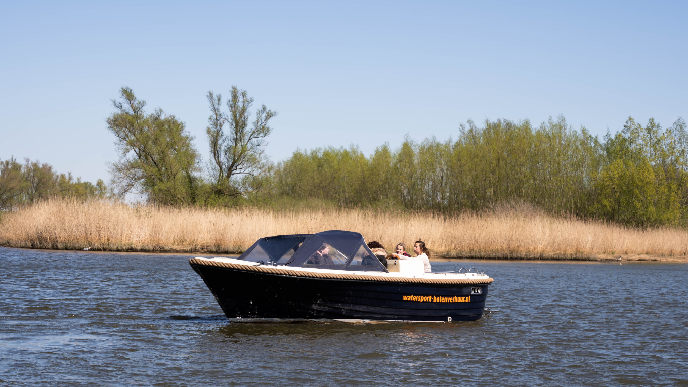 Sloep huren Biesbosch - 8 personen | Watersport Botenverhuur