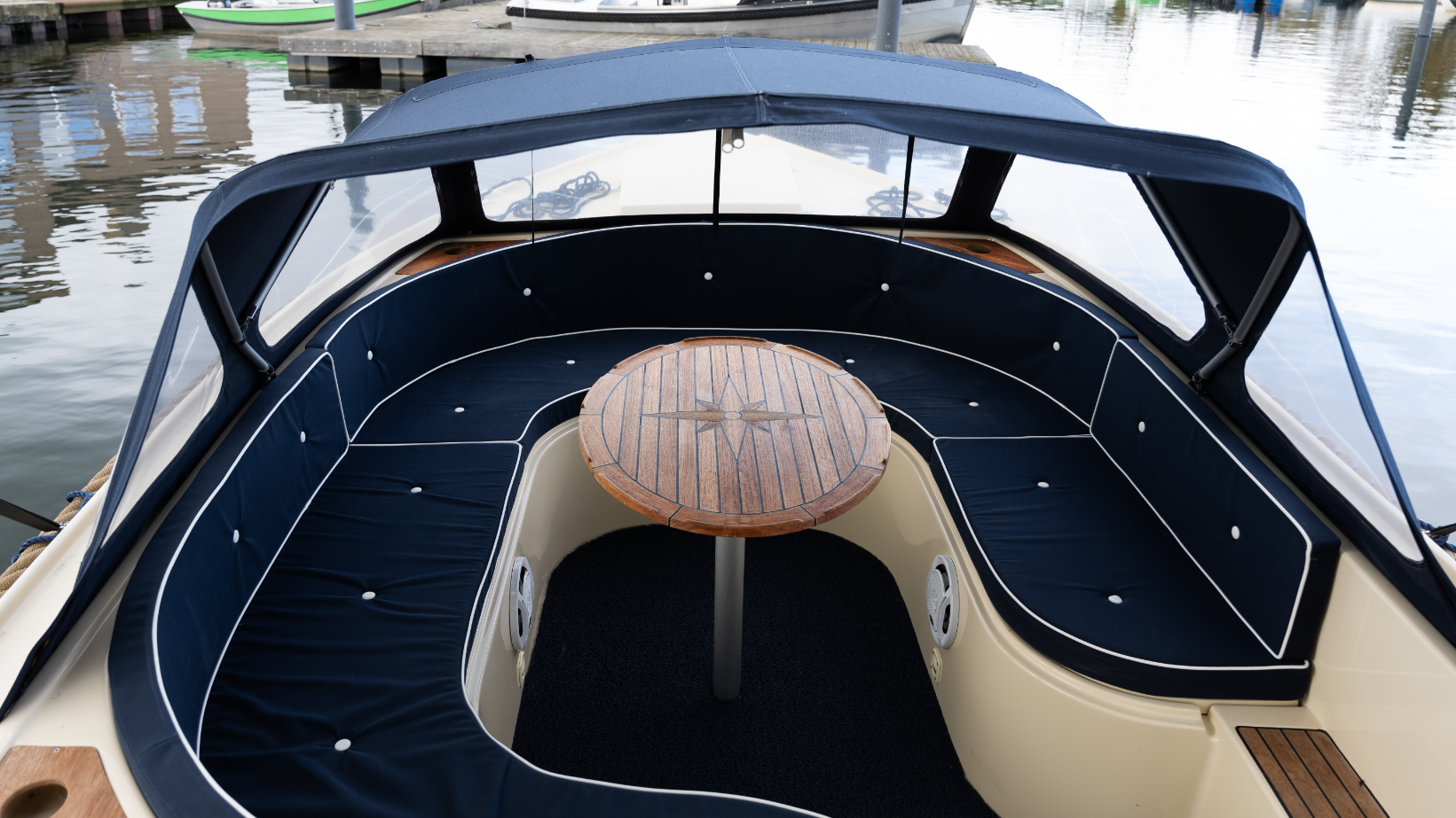 Luxe sloep 8 personen huren voor de Biesbosch